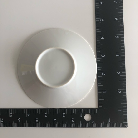 Vintage Irish Coffee Mugs and Saucers - Picture 7 of 9